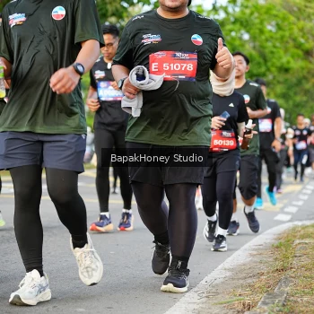 Runner Photo 4093638