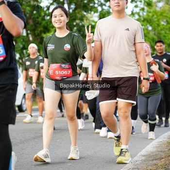 Runner Photo 4093657