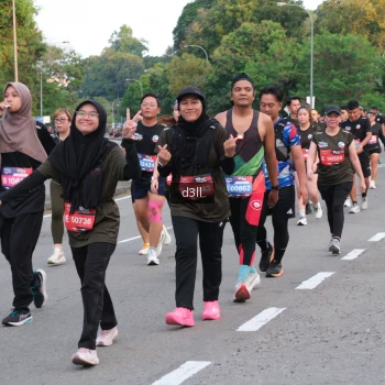 Runner Photo 4093675