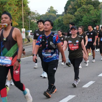 Runner Photo 4093692