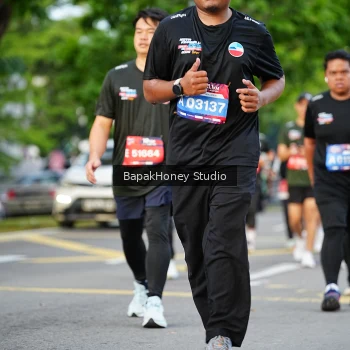 Runner Photo 4093698