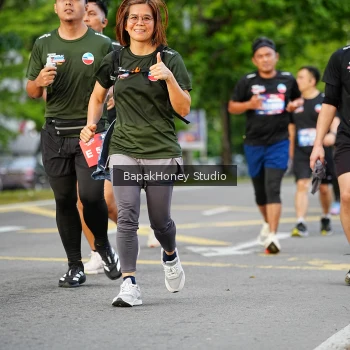 Runner Photo 4093707