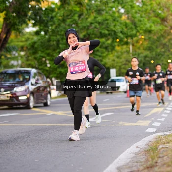 Runner Photo 4093777