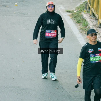 Runner Photo 4093781