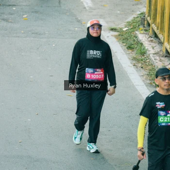 Runner Photo 4093784