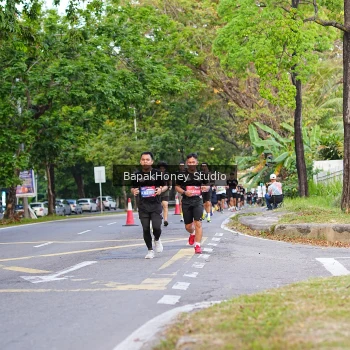 Runner Photo 4093792