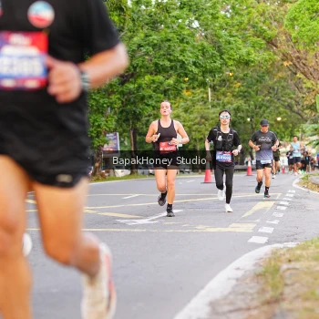 Runner Photo 4093800