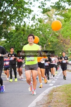 Runner Photo 4093806