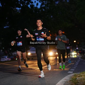 Runner Photo 4093856