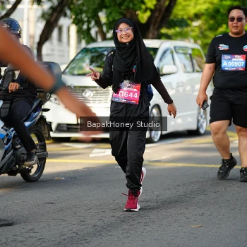 Runner Photo 4093954