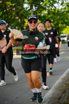 Runner Photo 4093971