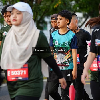 Runner Photo 4094036