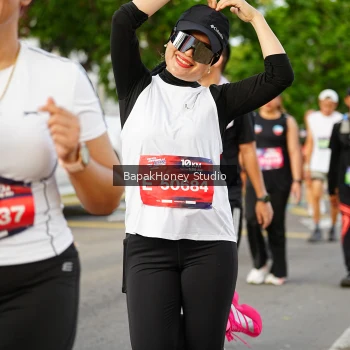 Runner Photo 4094042