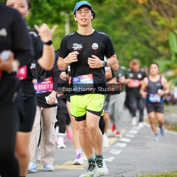 Runner Photo 4094105