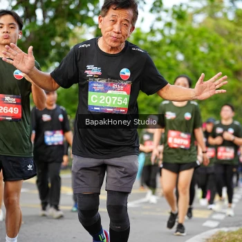 Runner Photo 4094113