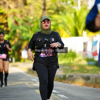 Runner Photo 4094256