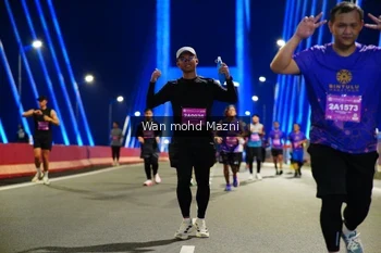 Runner Photo 4094270