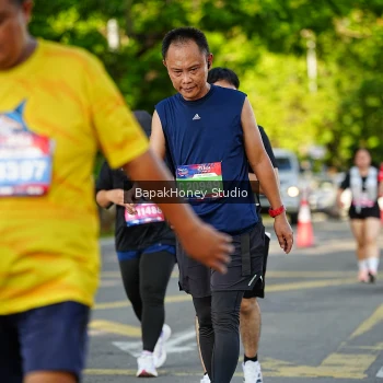 Runner Photo 4094272