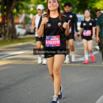 Runner Photo 4094302