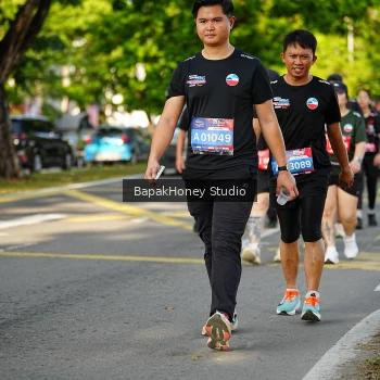 Runner Photo 4094343