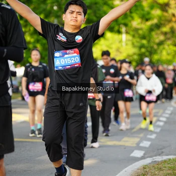 Runner Photo 4094363