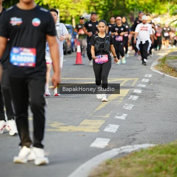 Runner Photo 4094366