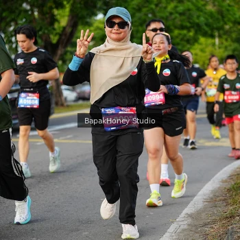 Runner Photo 4094416