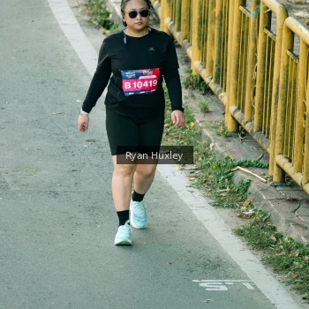 Runner Photo 4094428