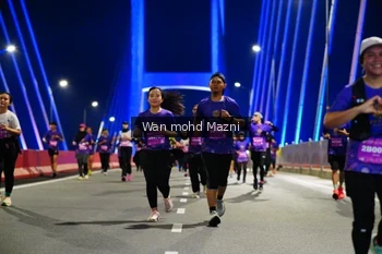 Runner Photo 4094448