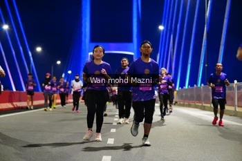 Runner Photo 4094467