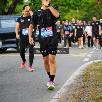 Runner Photo 4094499