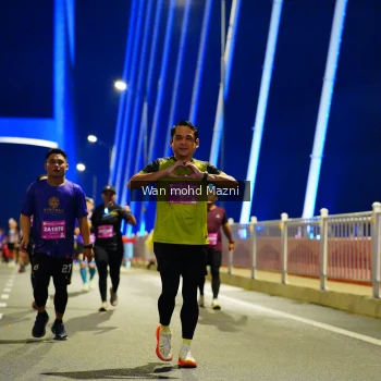 Runner Photo 4094509