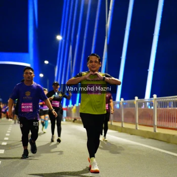 Runner Photo 4094515