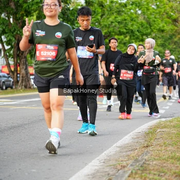 Runner Photo 4094524