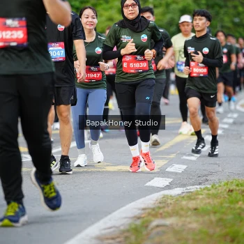 Runner Photo 4094573