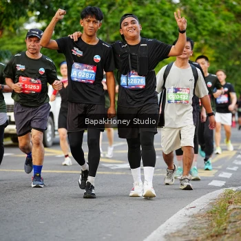 Runner Photo 4094643
