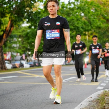 Runner Photo 4094645