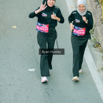 Runner Photo 4094652