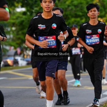 Runner Photo 4094661