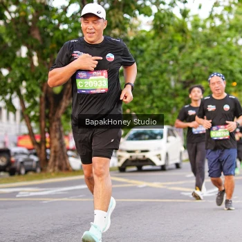 Runner Photo 4094704