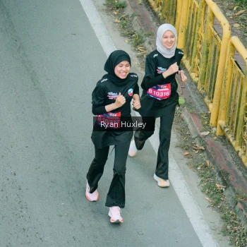 Runner Photo 4094736