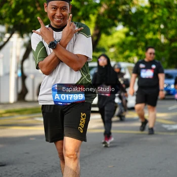 Runner Photo 4094816