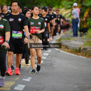 Runner Photo 4095017