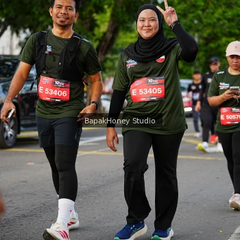 Runner Photo 4095030