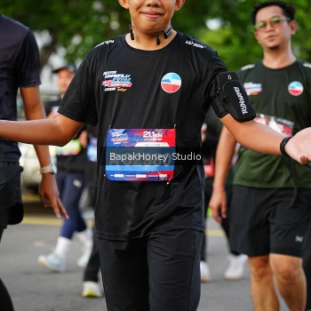 Runner Photo 4095054