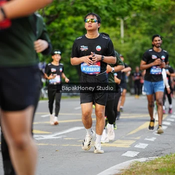 Runner Photo 4095106