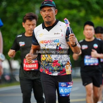 Runner Photo 4095132