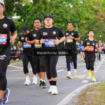 Runner Photo 4095154