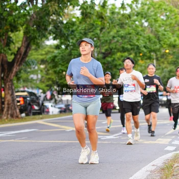 Runner Photo 4095160