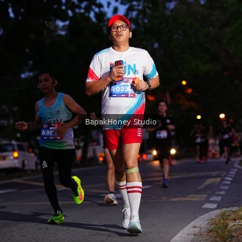Runner Photo 4095220